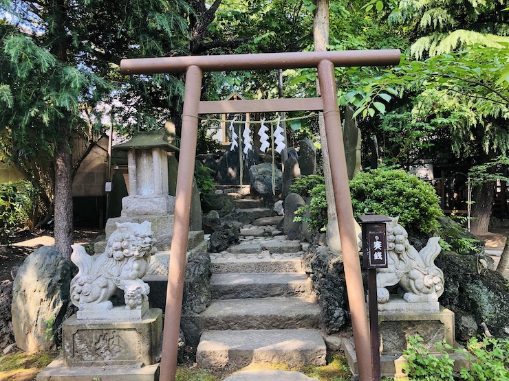小岩神社