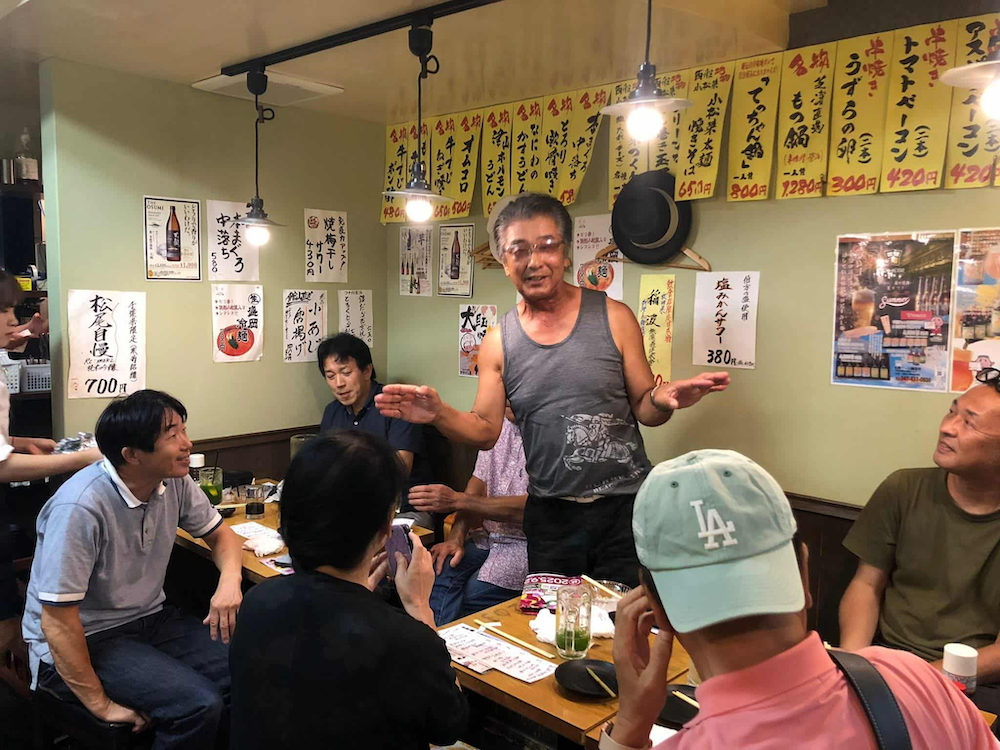 小松菜ハイボールを飲もうの貝